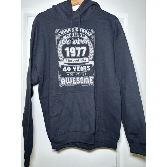 Born October 1977 Hoodie size Large - Picture 1 of 2
